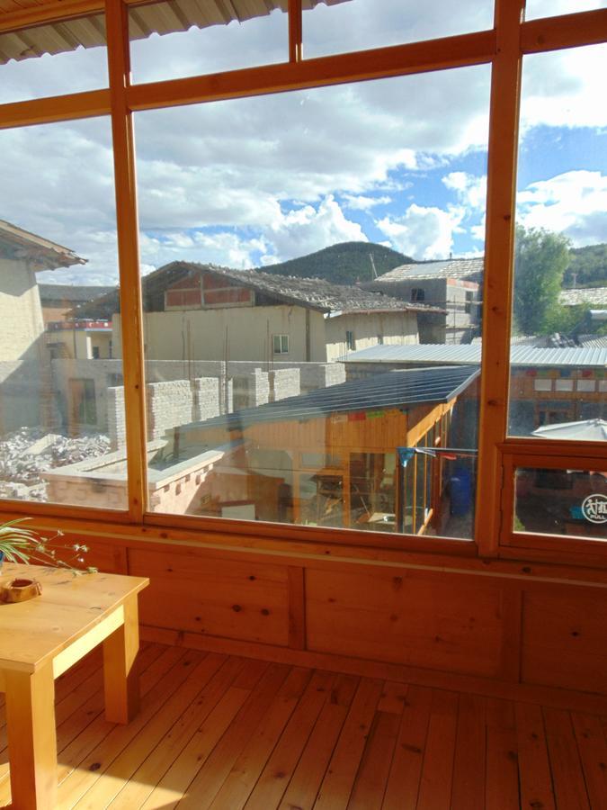 Huksum House Apartment Deqen Екстериор снимка